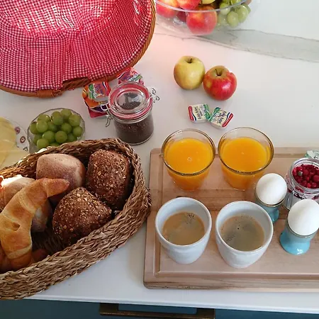 De Leeuwenbergh Bed & Breakfast Boven-Leeuwen